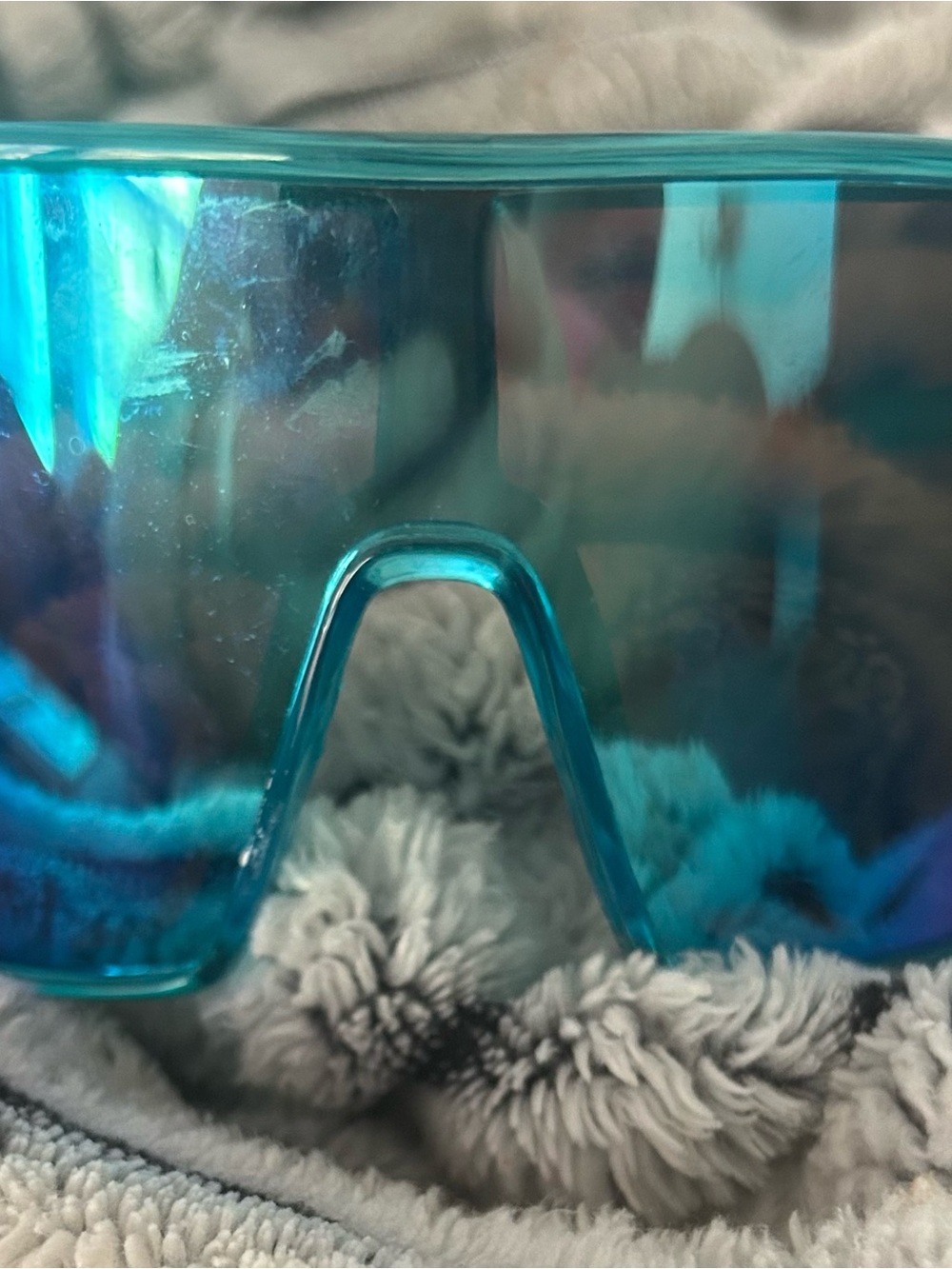 Blue Mirrored Shield Sunglasses - Sleek One-Piece Visor